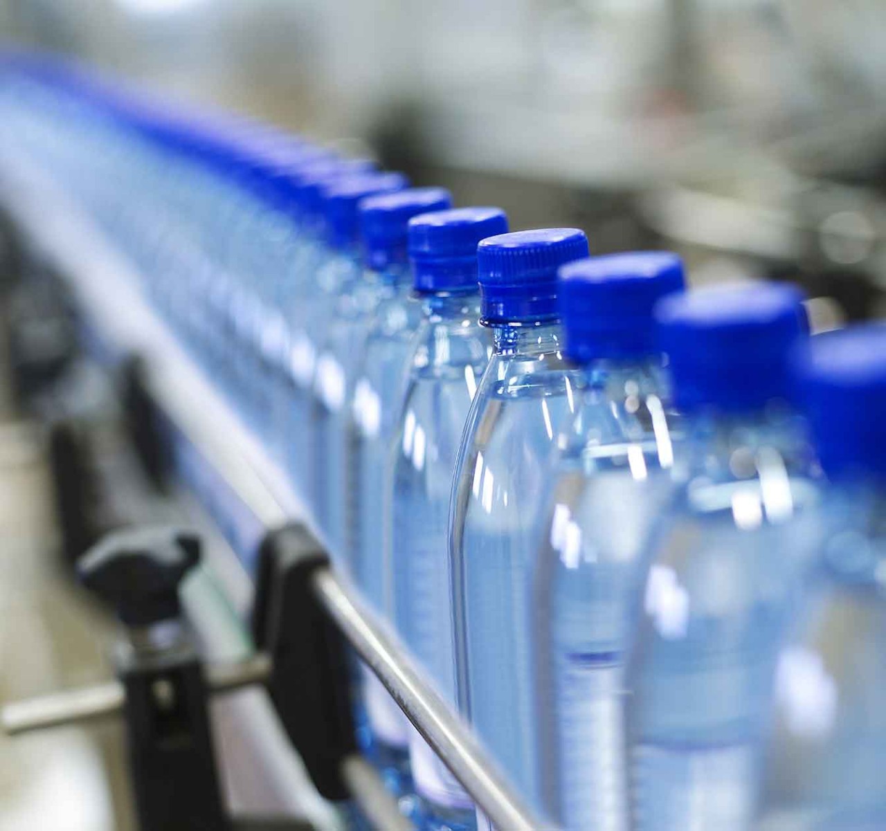 坦能设备可减少滑倒和摔倒事故